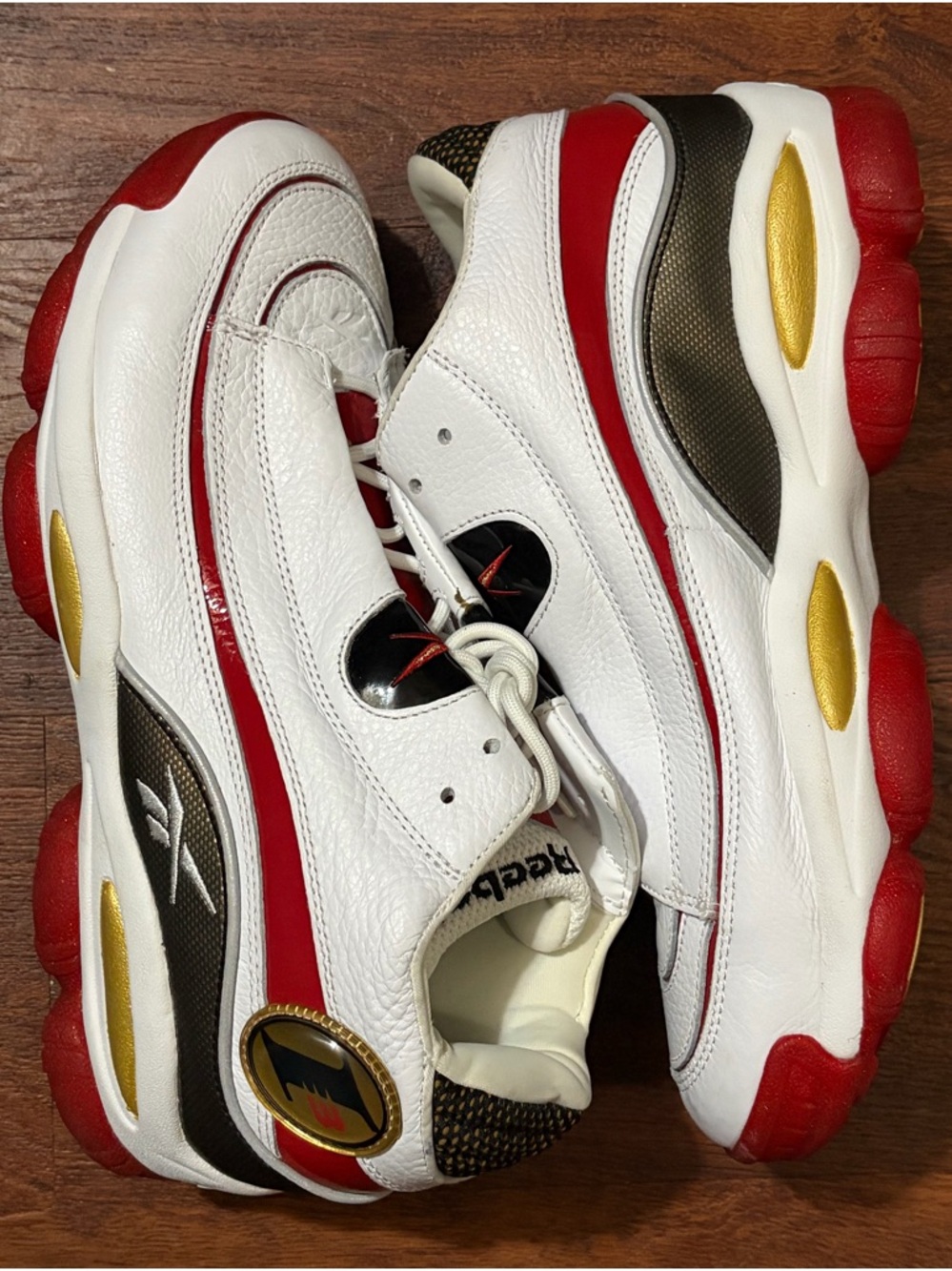 Reebok size 10.5 iversons
